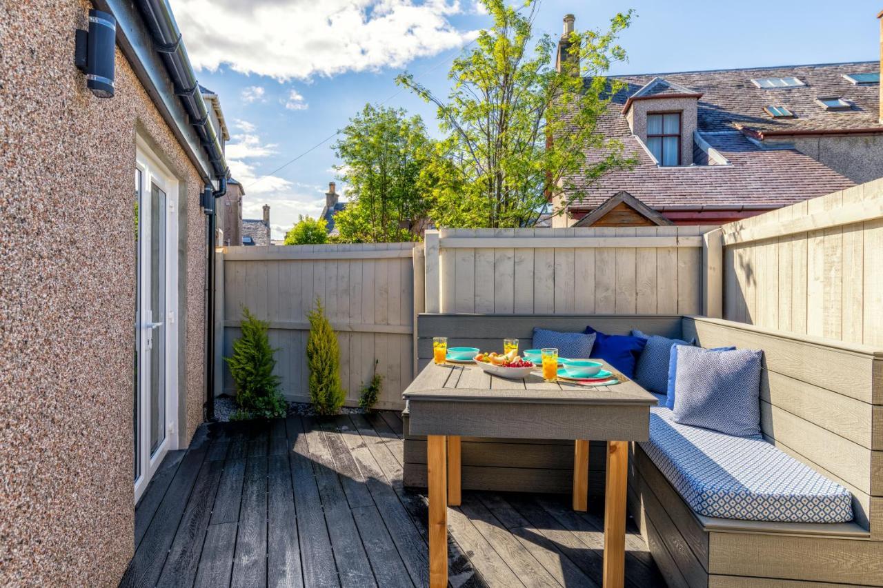 Relax In Super Size Copper Tub - 2 Bedroom Villa Inverness Eksteriør billede